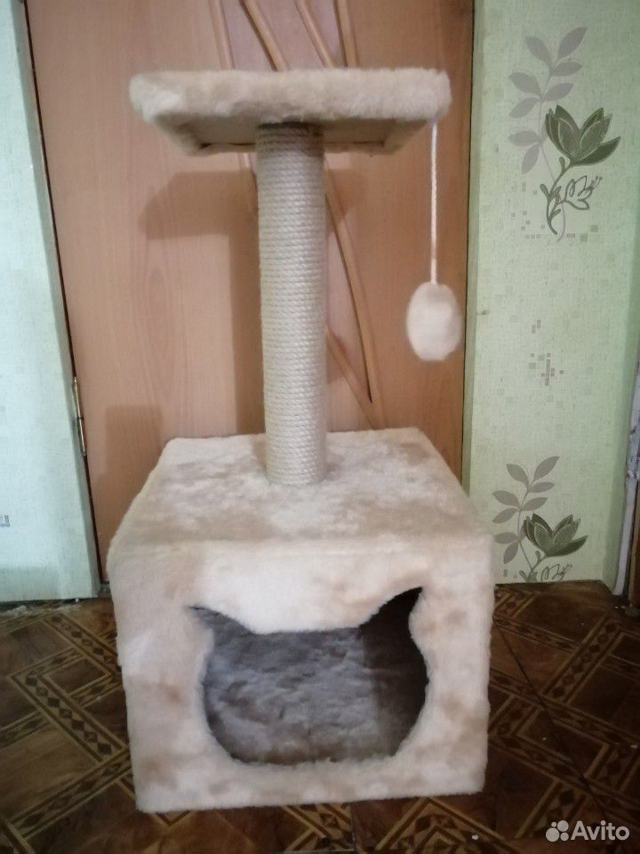 Домик для кошек с когтеточкой купить на Зозу.ру - фотография № 1