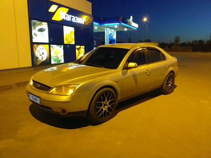 Ford Mondeo 2.0 МТ, 2005, седан