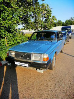 Volvo 240 2.3 МТ, 1989, 300 000 км