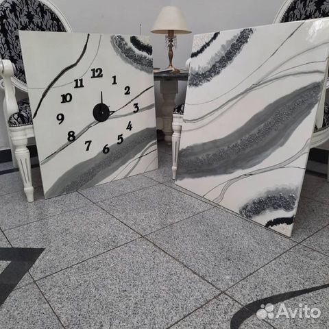 Панно с часами