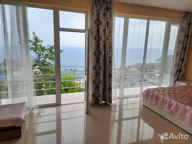 

Квартира-студия, 42 м², 2 кровати