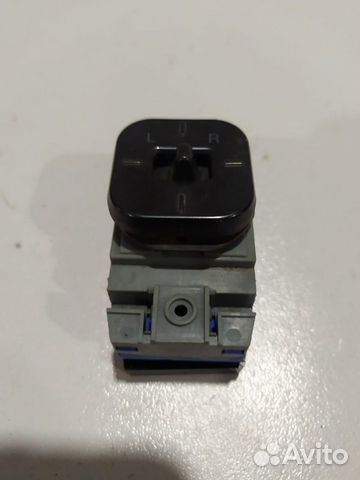 Джойстик упр. зеркалами Hyundai Sonata 5