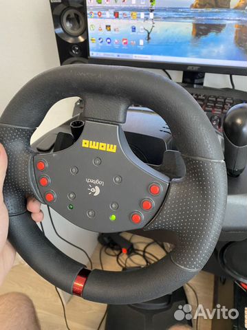 Игровой руль Logitech Momo mod 900