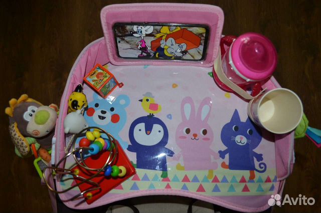 Столик детский для автокресла в путешествия в авто