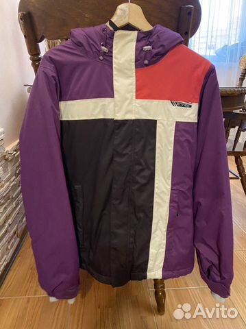 Куртка женская горнолыжная