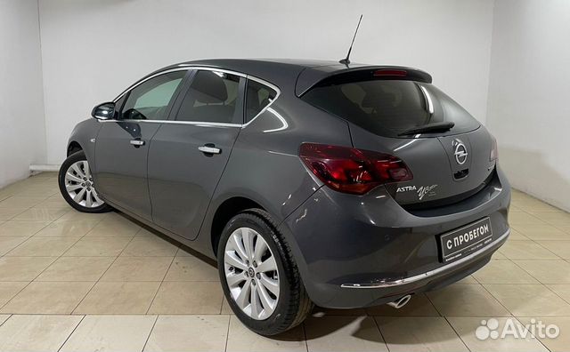 Opel Astra `2013