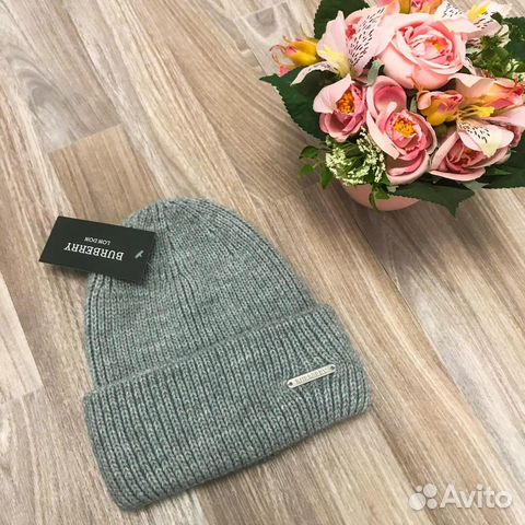 Шапка новая Burberry