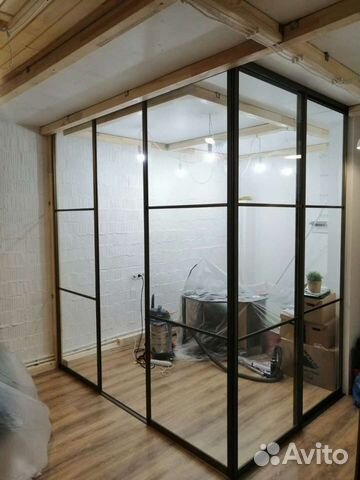 Перегородка для зонирования угловая стеклянная