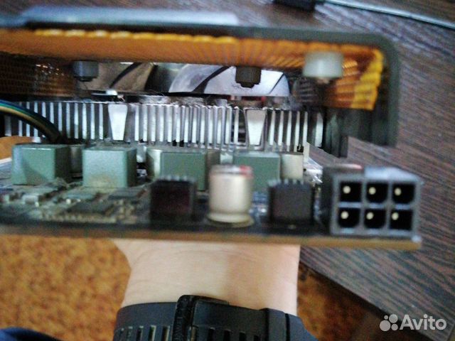 Видеокарта zotac gtx550ti