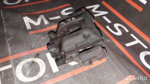 Суппорт задний левый Bmw X5 E53 M62B44 2000