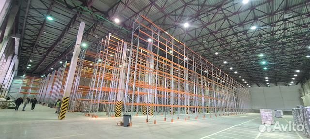 Монтаж стеллажей