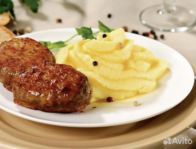 Повар горячего цеха