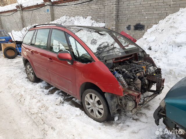 Citroen Grand C4 Picasso 1.6 AMT, 2008, битый, 200 000 км