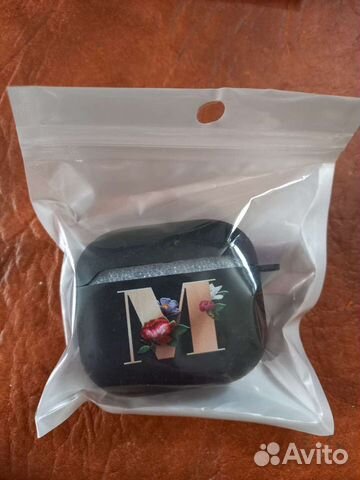 Чехол для беспроводных наушников