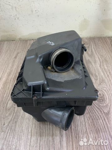 Корпус воздушного фильтра Opel Zafira B Z19DT