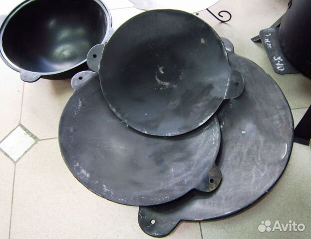 Садж чугунный Турция с отверстиями