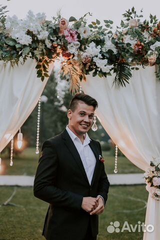 Ведущий праздников