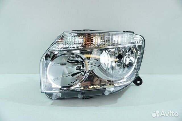 Фара левая Renault Duster 1 2010