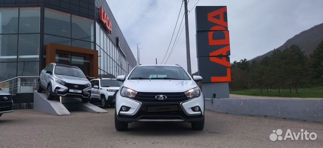 LADA Vesta Cross 1.6 CVT, 2022