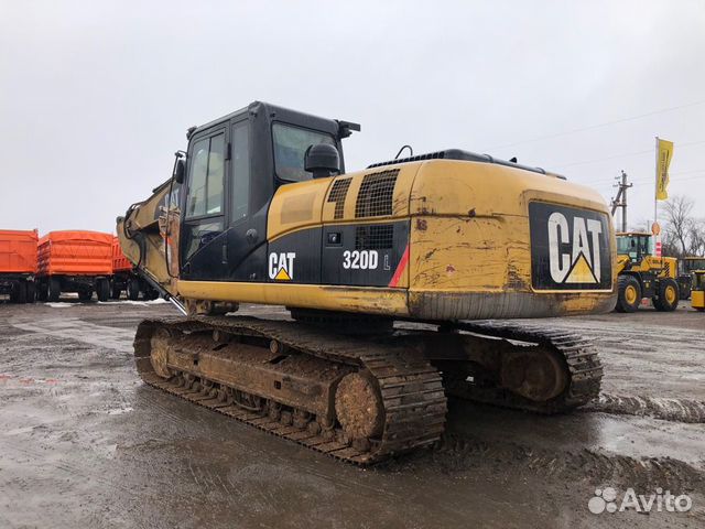 Гусеничный экскаватор CAT 320D L, 2012