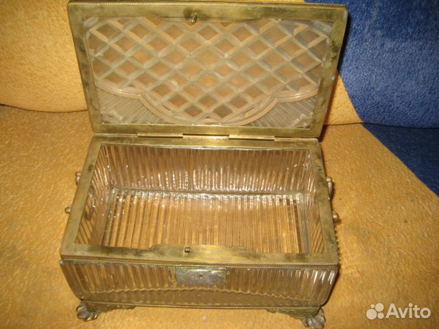 Шкатулка. Россия. конец 19 века Шкатулка. Россия. конец 19 века