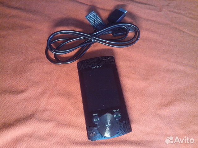 Sony NWZ-S544 (8Gb) Sony NWZ-S544 (8Gb)