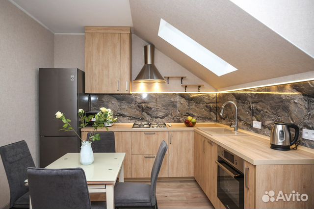 

2-к. квартира, 65 м², 3/3 эт.
