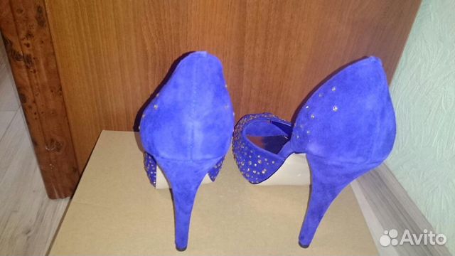 Босоножки новые фирма Steve Madden 37 размер Босоножки новые фирма Steve Madden 37 размер