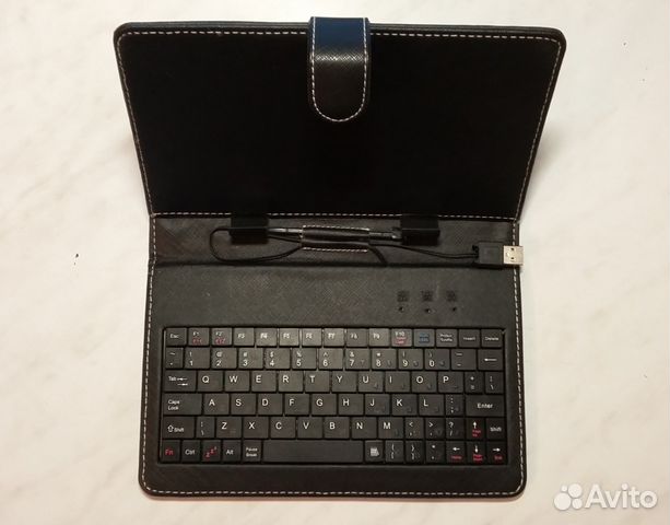 Чехол с USB клавиатурой