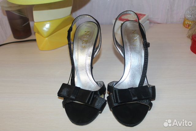 Шикарные босоножки Шикарные босоножки