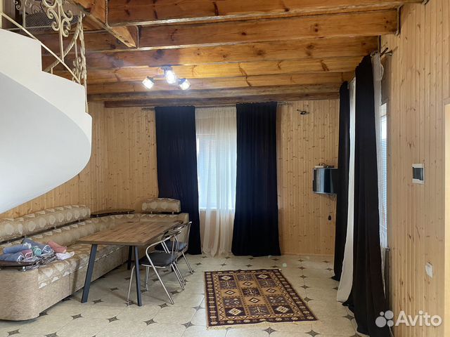 

2-к. коттедж, 90 м²