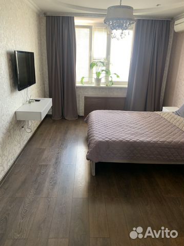 

1-к. квартира, 42 м², 7/18 эт.