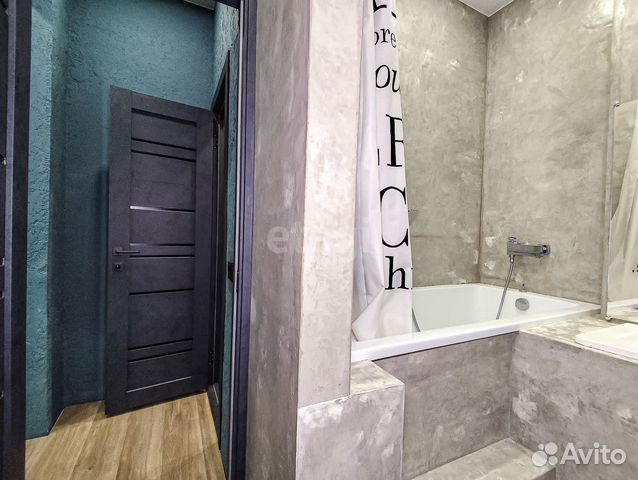 

1-к. квартира, 60 м², 2/5 эт.