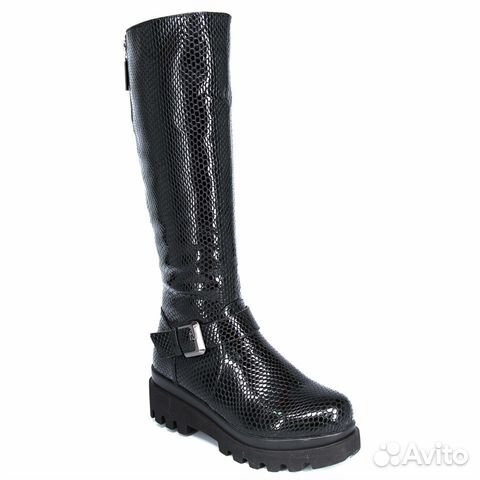 Сапоги зимние новые,рептилия, 38 р-р Сапоги зимние новые,рептилия, 38 р-р