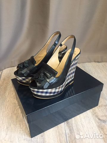 Босоножки Aquascutum London 38р Босоножки Aquascutum London 38р