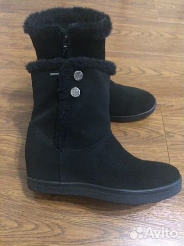 Полусапожки Geox новые, размер 37 Полусапожки Geox новые, размер 37