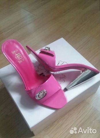 Босоножки Jenifer Lopez JLo новые Босоножки Jenifer Lopez JLo новые