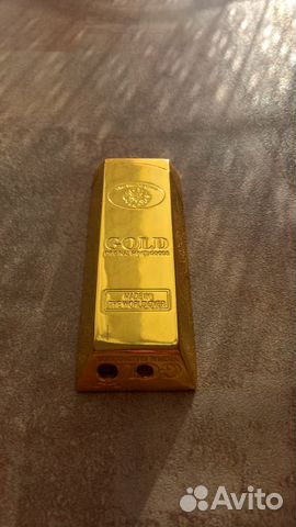 Зажигалка Gold. Газовая. Пъезо. Заправляемая Зажигалка Gold. Газовая. Пъезо. Заправляемая