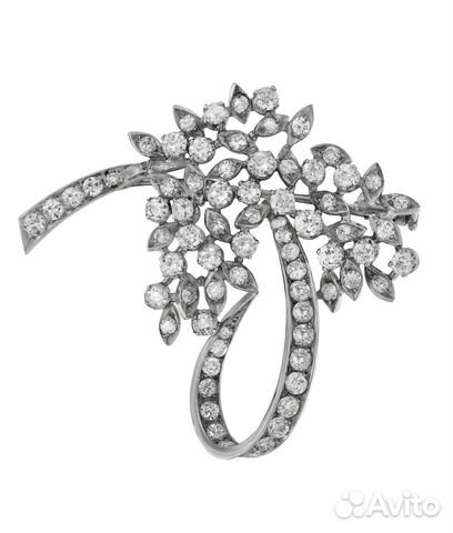 Золотая брошь с бриллиантами Золотая брошь с бриллиантами