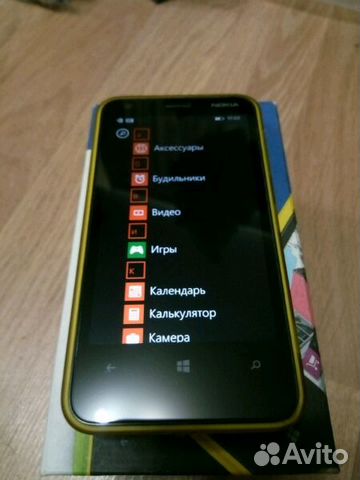 Nokia Lumia 620 Nokia Lumia 620