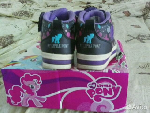 Фирменные кроссовки 24 размер Фирменные кроссовки 24 размер