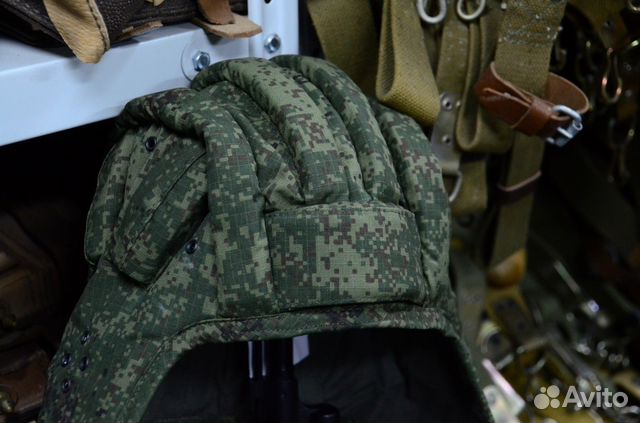 Прыжковый десантный шлем в цифре