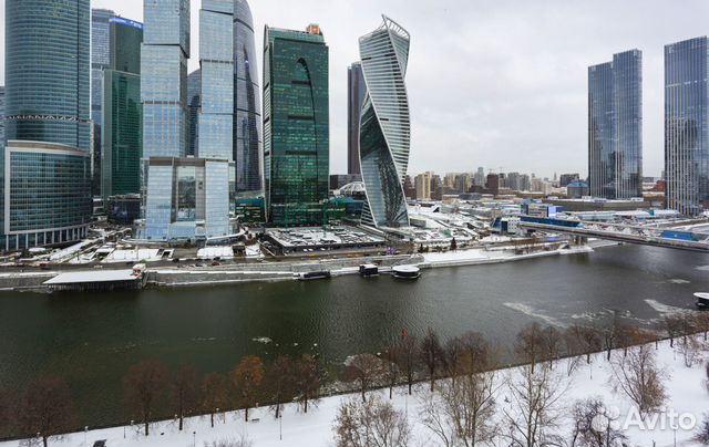 

2-к. квартира, 80 м², 12/12 эт.