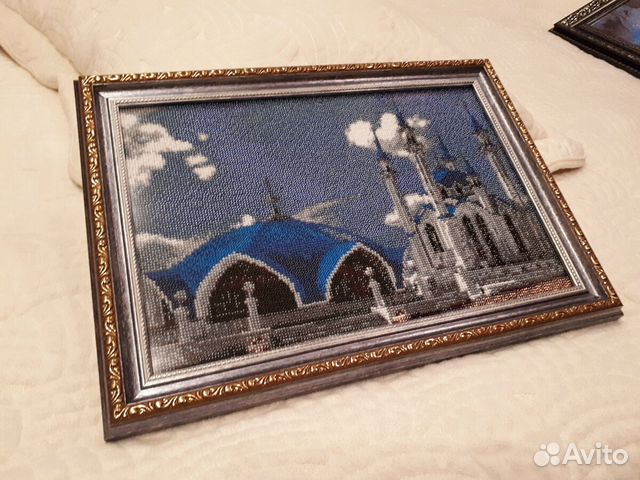Картина вышитая бисером