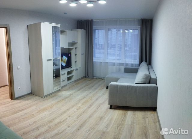 

1-к. квартира, 38 м², 3/17 эт.