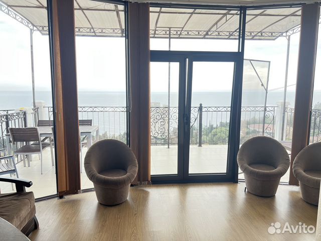 

Квартира-студия, 63 м², 4 кровати