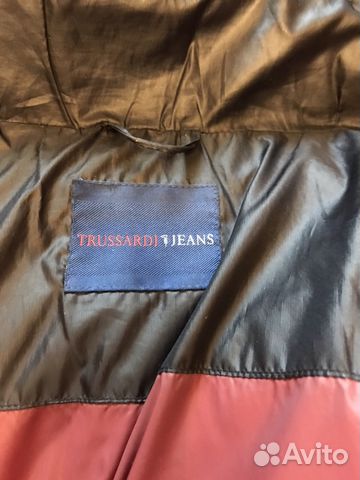Пуховик trussardi оригинал Пуховик trussardi оригинал