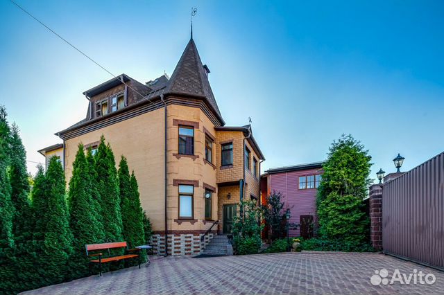 

10-к. и более коттедж, 750 м²