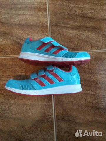 Кроссовки Adidas