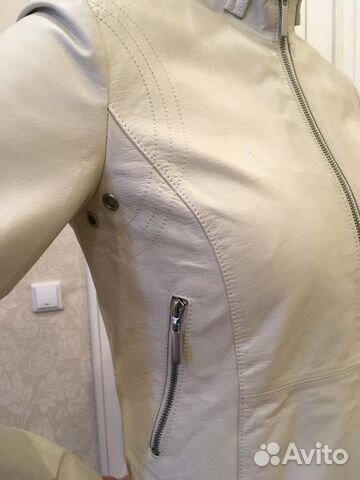 Куртка кожаная белая, светло-жемчужная, 46-48 р Куртка кожаная белая, светло-жемчужная, 46-48 р